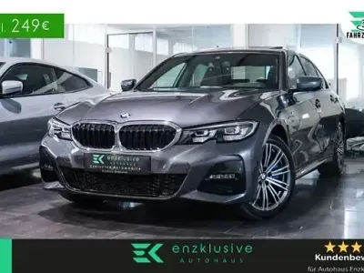 Gebraucht BMW 330e M Sport 292 PS (214 kW) 2020 Mineralgrau metallic Limousine