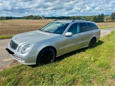 Mercedes E500