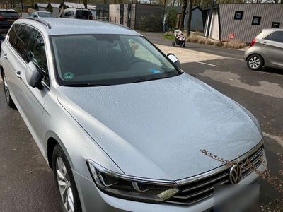 gebraucht VW Passat Kombi 2.0 TDI Comfort Line