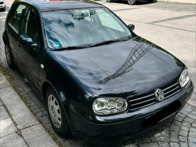 Używany VW Golf IV 105 KM (77 kW) 2001 Czarny Hatchback