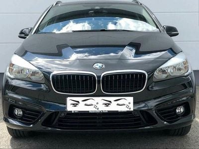 Gebraucht BMW 220 Sport Line 192 PS (141 kW) 2017 Schwarz Kombi