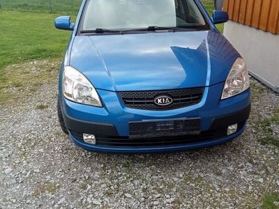 gebraucht Kia Rio Metallic Blau Baujahr 2009 - 97 PS