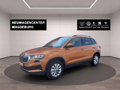 Neu Skoda Karoq 150 PS (110 kW) 2025 Phoenixorange metallic SUV