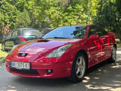 Gebraucht Toyota Celica 192 PS (141 kW) 2001 Rot Coupé