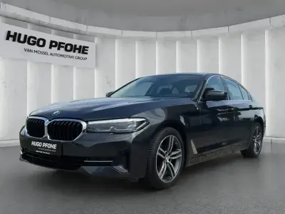 Gebraucht BMW 520 Performance 190 PS (139 kW) 2022 Grau Limousine