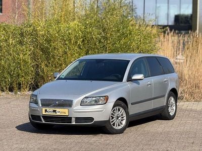 Gebraucht Volvo V50 Kinetic 125 PS (91 kW) 2005 Silber Kombi