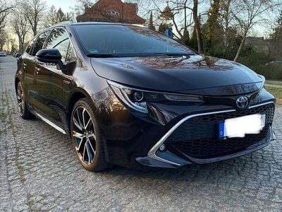 Second-hand Toyota Corolla Lounge 179 CP (131 kW) 2019 Maro Break