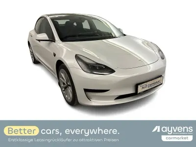 Käytetty Tesla Model 3 RWD 239 kW (325 HP) 2023 Valkoinen Sedan