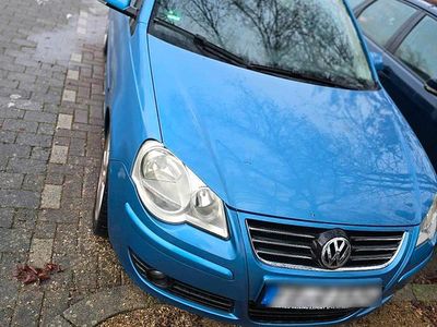 Blau Gebraucht 2005 VW Polo Kleinwagen | 1.350 € (Teuer)