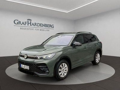 Grün Gebraucht 2025 VW Tiguan R-line SUV | 54.978 €