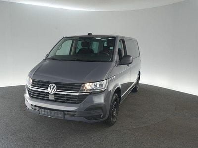 Gebraucht VW Multivan Family 150 PS (110 kW) 2021 Grau Van