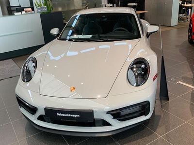 Porsche 911 Carrera GTS
