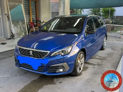 Gebraucht Peugeot 308 GT-line 120 PS (88 kW) 2017 Blau Limousine