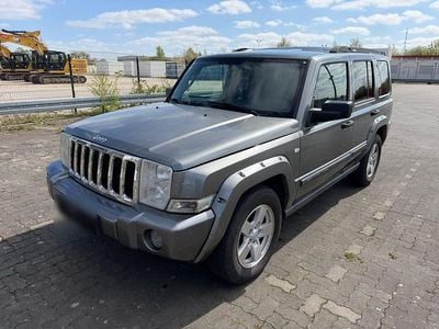 Używany Jeep Commander 218 KM (160 kW) 2007 Szary SUV