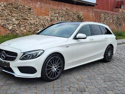 Mercedes C400