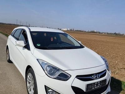Gebraucht Hyundai i40 Comfort 135 PS (99 kW) 2013 Kombi