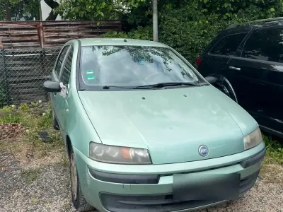 Gebraucht Fiat Punto 80 PS (58 kW) 2002 Grün Kleinwagen