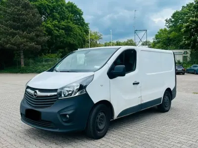 Gebraucht Opel Vivaro 90 PS (66 kW) 2017 Weiß Van / Kleinbus