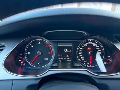 Gebraucht Audi A4 Premium 143 PS (105 kW) 2012 Schwarz Limousine