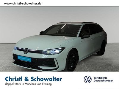 Second-hand VW Passat R-line 193 CP (141 kW) 2024 Alb Break