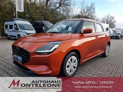 Neu Suzuki Swift Club 83 PS (61 kW) 2026 Flame orange metallic Kleinwagen