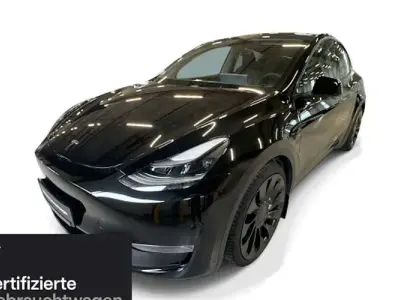 Gebraucht Tesla Model Y Performance 321 kW (437 PS) 2023 Schwarz SUV