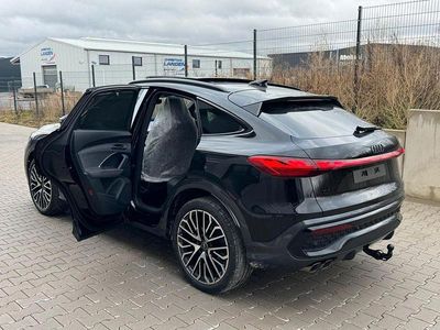 Neu Audi Q5 Sportback Sport 204 PS (150 kW) 2026 Schwarz SUV