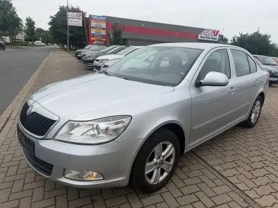 Gebraucht Skoda Octavia Impuls Edition 105 PS (77 kW) 2010 Silber Limousine