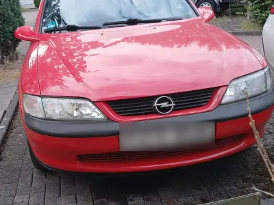 Gebraucht Opel Vectra 100 PS (73 kW) 1998 Rot Kombi