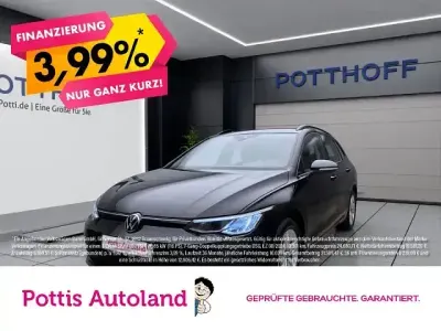 Gebraucht VW Golf VIII Life 150 PS (110 kW) 2022 Schwarz Kombi