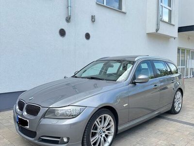 gebraucht BMW 325 E91 d Edition Exclusive ACC Pano H/K Keyless Standhzg