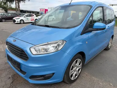 Gebraucht Ford Tourneo Courier Ambiente 101 PS (74 kW) 2015 Blau Van / Kleinbus