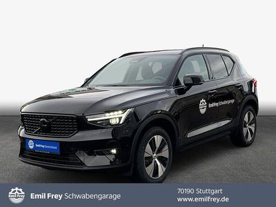 Neu Volvo XC40 Plus 163 PS (119 kW) 2025 Schwarz SUV