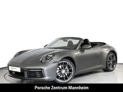 Gebraucht Porsche 911 Carrera Cabriolet 385 PS (283 kW) 2023 Aventuringrünmetallic Cabrio