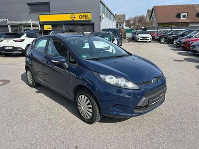 Gebraucht Ford Fiesta Trend 82 PS (60 kW) 2010 Blau Kleinwagen