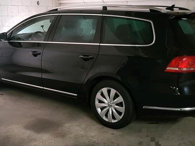 Gebraucht VW Passat Comfortline 140 PS (102 kW) 2011 Schwarz Kombi