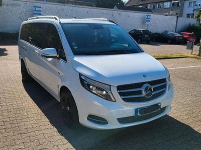 Mercedes V250