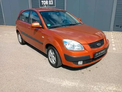 Gebraucht Kia Rio EX 97 PS (71 kW) 2009 Orange Limousine