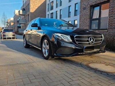 Gebraucht Mercedes E220 194 PS (142 kW) 2017 Schwarz Kombi