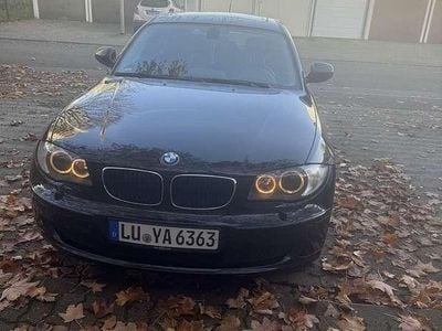 Gebraucht BMW 118 Lifestyle 143 PS (105 kW) 2011 Kleinwagen