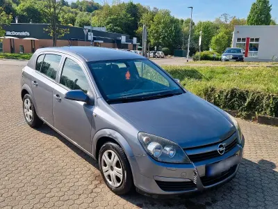 Brugt Opel Astra 105 HK (77 kW) 2005 Sedan