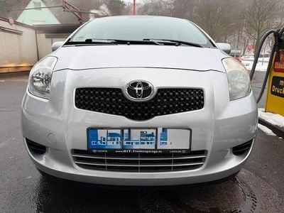 Gebraucht Toyota Yaris 87 PS (63 kW) 2007 Silber Kleinwagen