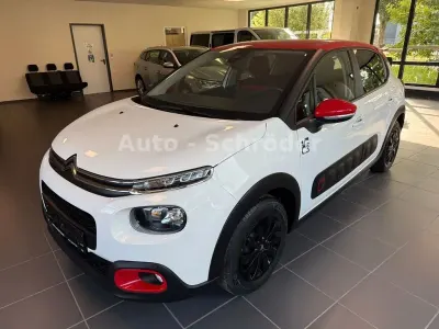 Gebraucht Citroën C3 Feel 82 PS (60 kW) 2019 Lack weiss banquise/deckende l Kleinwagen