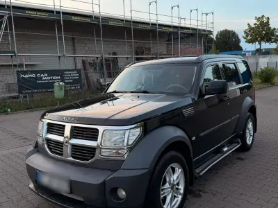 Gebraucht Dodge Nitro 177 PS (130 kW) 2007 Schwarz SUV