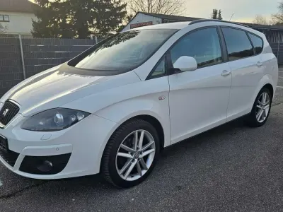 Gebraucht Seat Altea XL Sun 125 PS (91 kW) 2015 "candy" weiss Van / Kleinbus