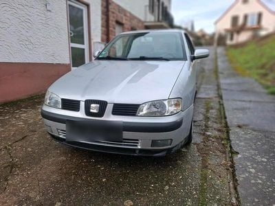 Usata Seat Ibiza 75 CV (55 kW) 1999 Grigio Utilitaria