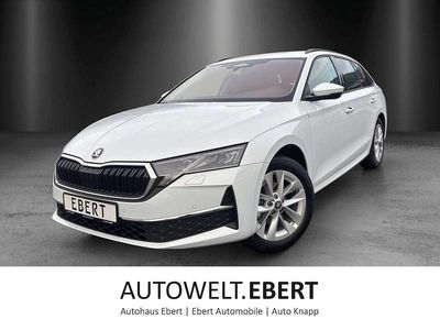 Moonweiß perleffekt Neu 2025 Skoda Octavia Selection Kombi | 38.780 € (Fairer Preis)