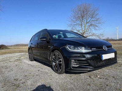 Gebraucht VW Golf VII GTD 184 PS (135 kW) 2018 Schwarz Kombi