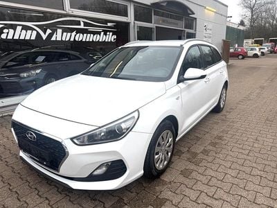 Weiß Gebraucht 2020 Hyundai i30 Kombi | 10.999 € (Superpreis)
