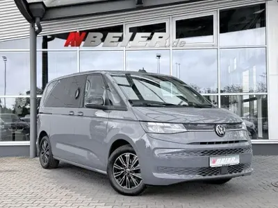 Gebraucht VW T7 Life 150 PS (110 kW) 2024 Grau Van
